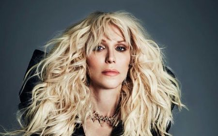 Courtney Love was married to Kurt Cobain.